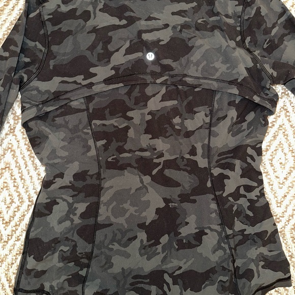 Lulu Define Hooded Jacket 14 Black Grey Camo - Picture 3 of 6